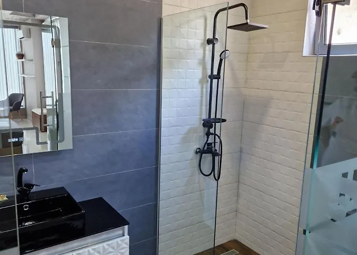 българе Hotel *